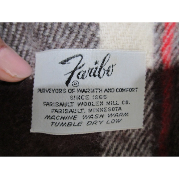 VTG Faribo Pak A Robe Brown & Red Plaid Wool Fringe Blanket 45" x 50" - Picture 6 of 7